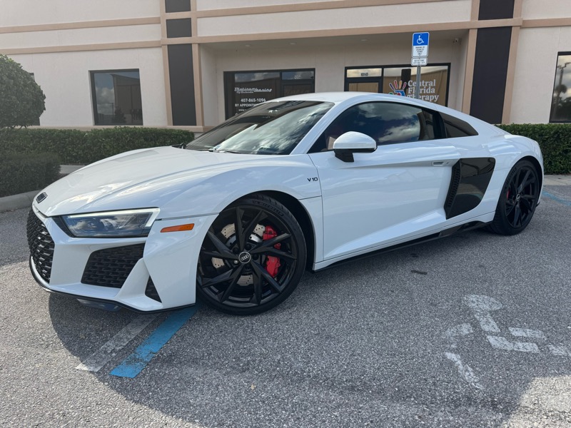 Audi R8 V10 performance quattro Coupe 2021