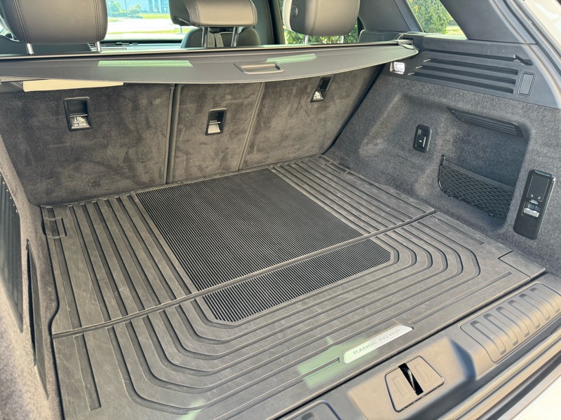 Land Rover Range Rover Sport P400 Dynamic 2024