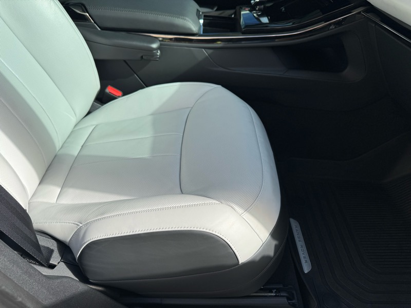 Land Rover Range Rover Sport P400 Dynamic 2024