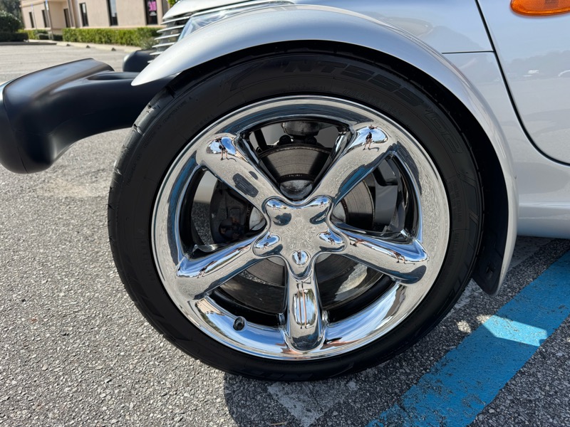 Plymouth Prowler 2D Roadster 2000