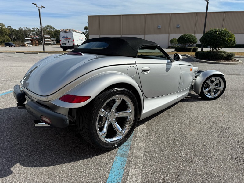 Plymouth Prowler 2D Roadster 2000