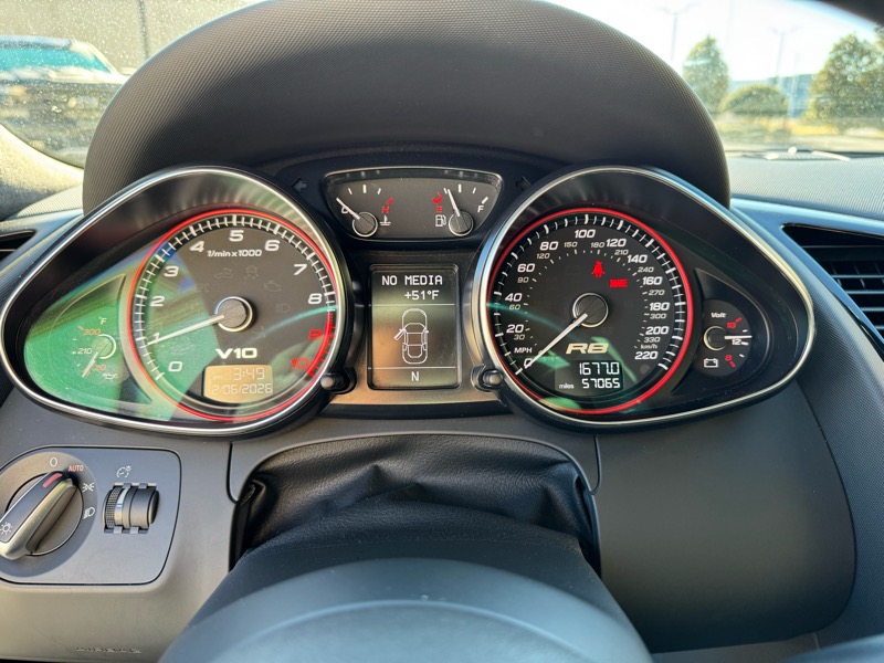 Audi R8 5.2 Coupe quattro Auto R tronic 2012