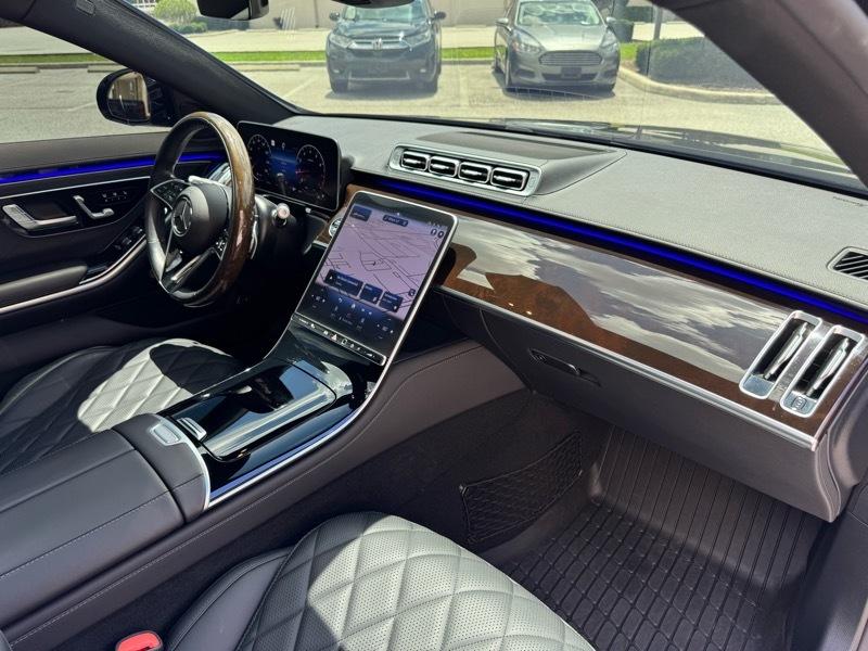 Mercedes-Benz S-Class S580 4MATIC 2024