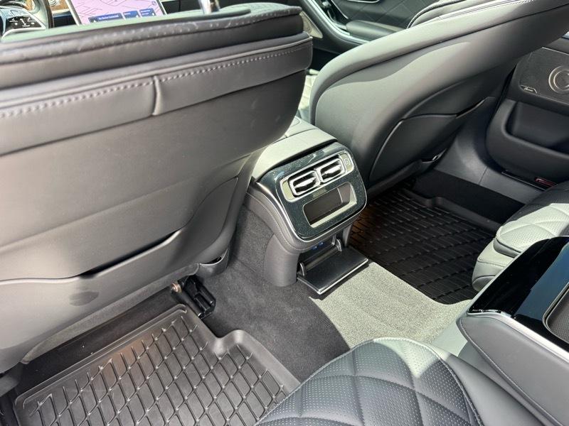 Mercedes-Benz S-Class S580 4MATIC 2024