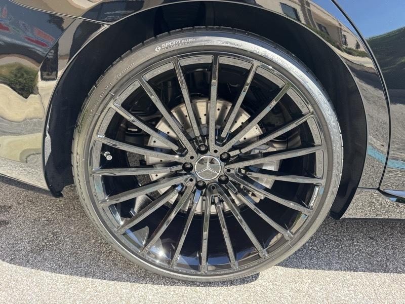 Mercedes-Benz S-Class S580 4MATIC 2024