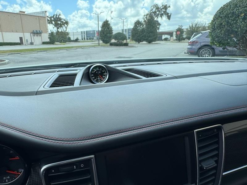 Porsche Panamera GTS 2015