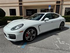 2015 Porsche Panamera 