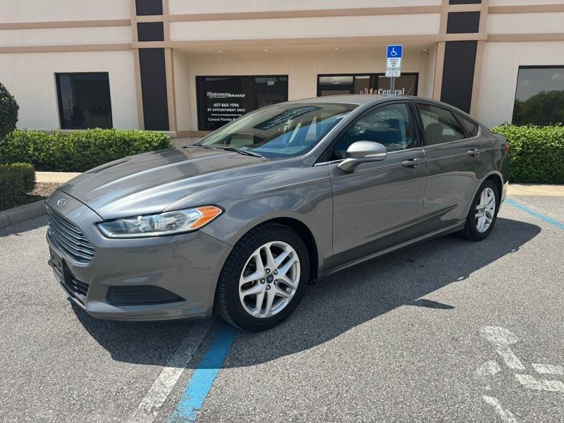 Ford Fusion SE 2014