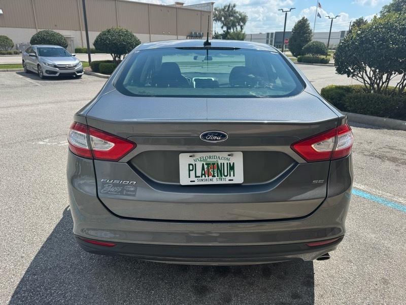 Ford Fusion SE 2014