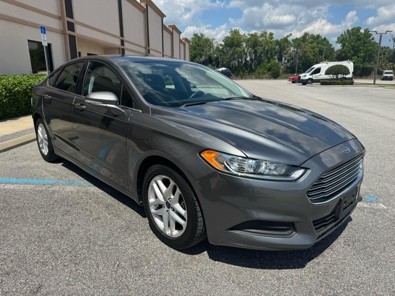 Ford Fusion SE 2014