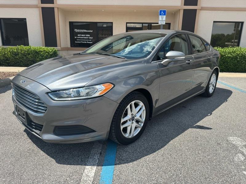 Ford Fusion SE 2014