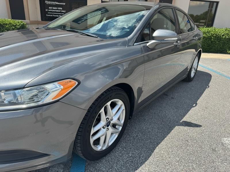 Ford Fusion SE 2014