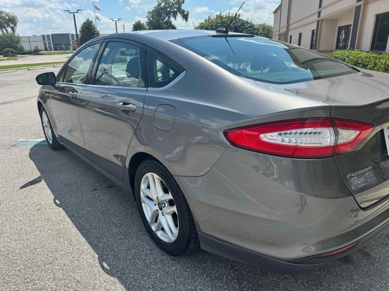 Ford Fusion SE 2014
