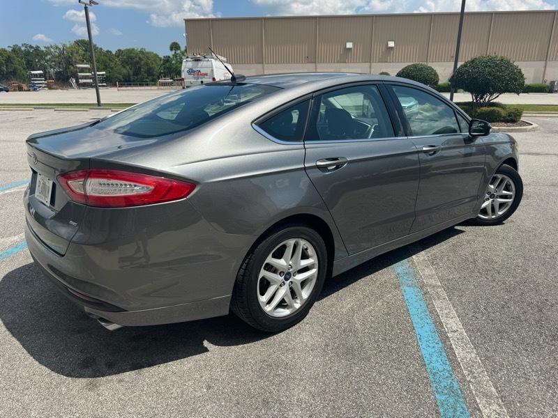 Ford Fusion SE 2014