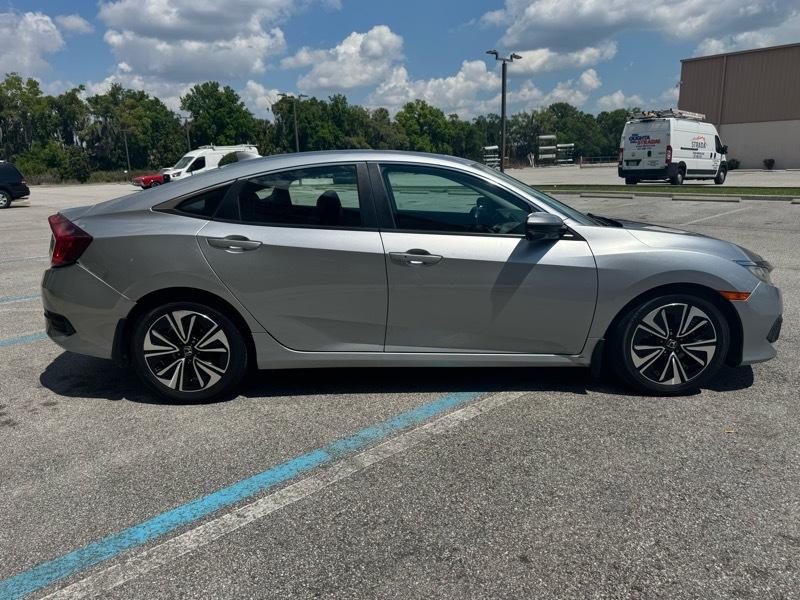 Honda Civic EX-TL Sedan CVT 2016