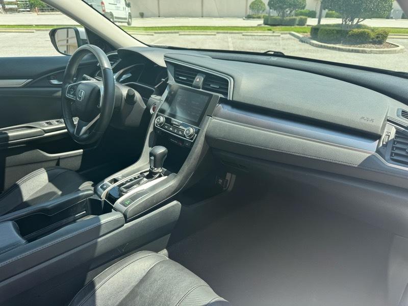Honda Civic EX-TL Sedan CVT 2016