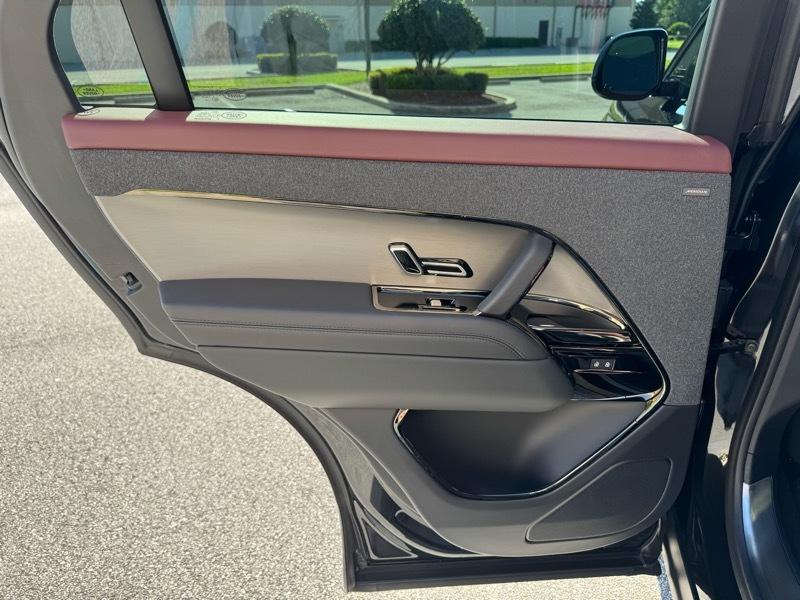 Land Rover Range Rover Sport P400 Dynamic 2024