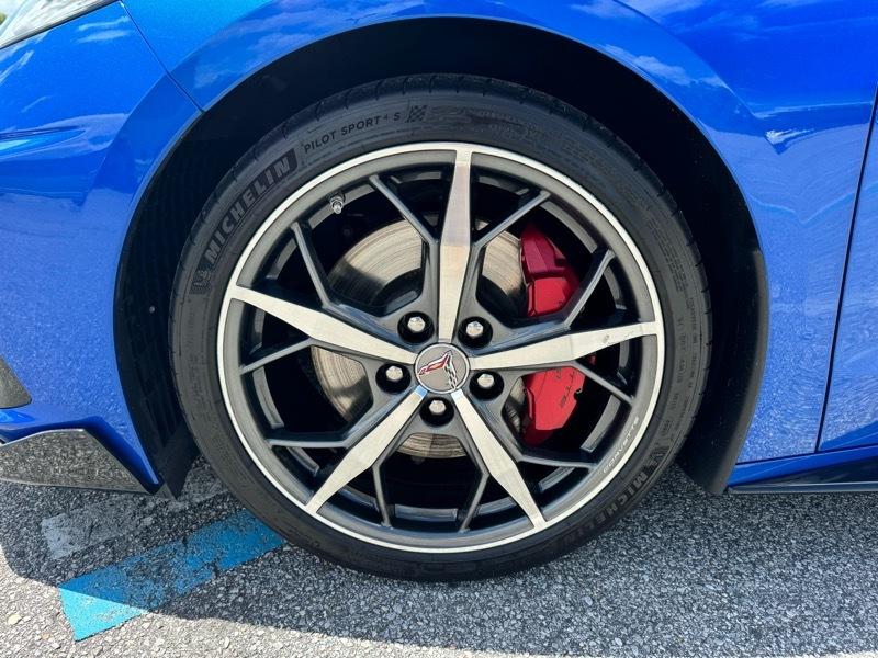 Chevrolet Corvette  2021