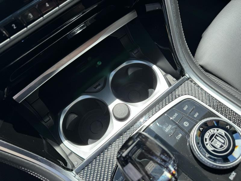 BMW Alpina B8 Gran Coupe Base 2023