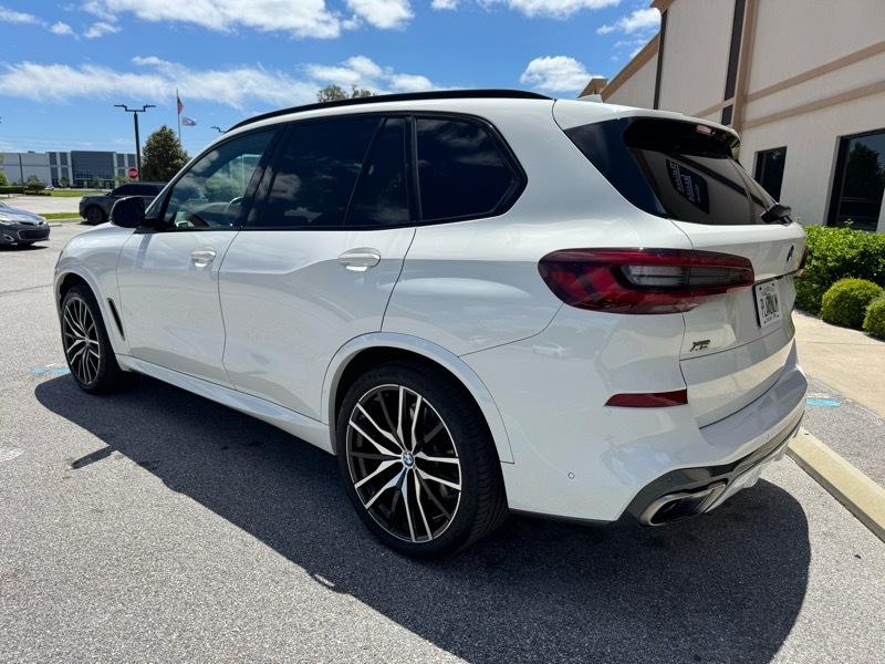 BMW X5 M50i 2023