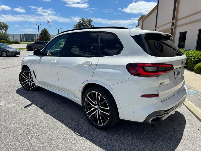 BMW X5 M50i 2023