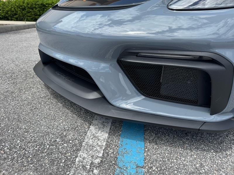 Porsche 718 Cayman GT4 RS 2023