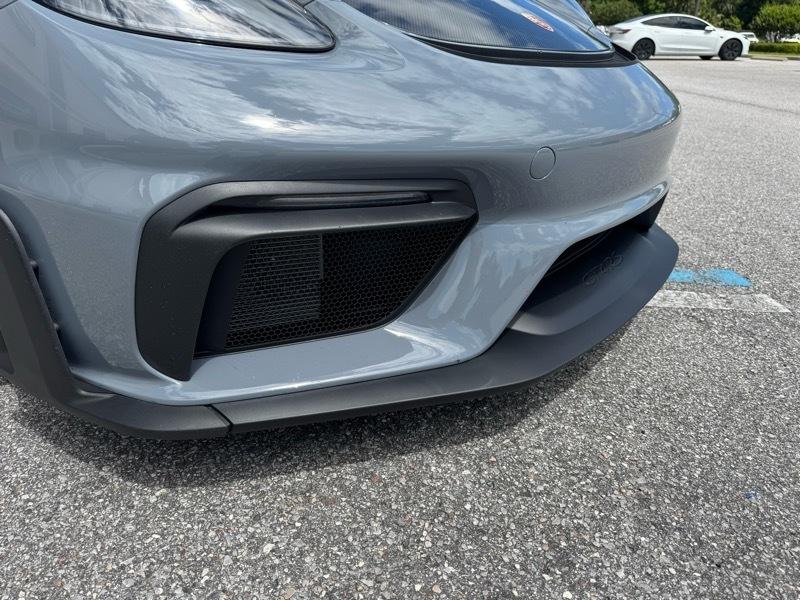 Porsche 718 Cayman GT4 RS 2023