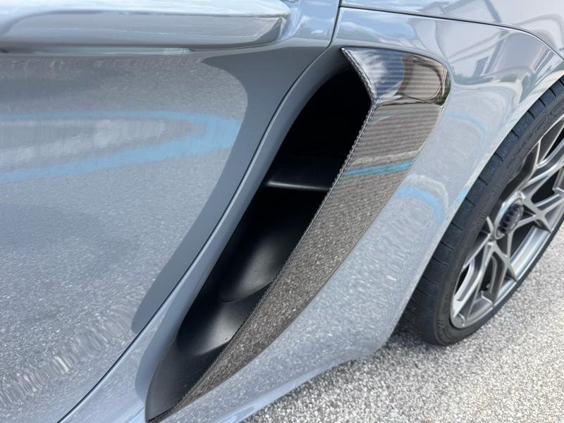 Porsche 718 Cayman GT4 RS 2023