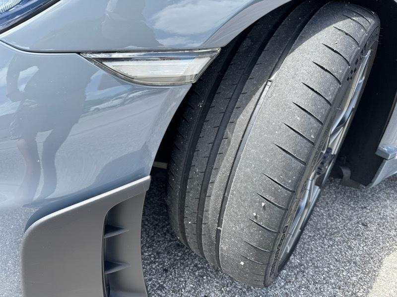 Porsche 718 Cayman GT4 RS 2023