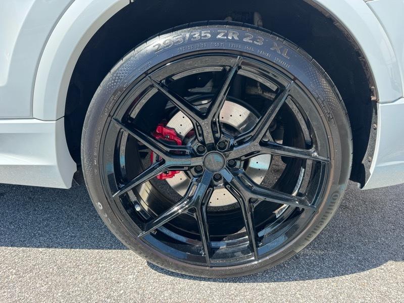 Audi RS Q8 4.0 quattro 2022