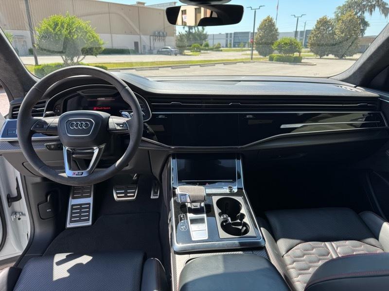 Audi RS Q8 4.0 quattro 2022