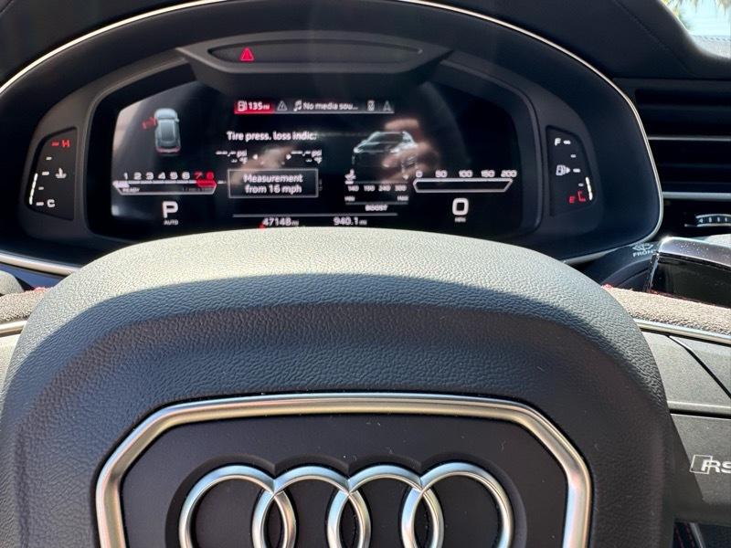 Audi RS Q8 4.0 quattro 2022