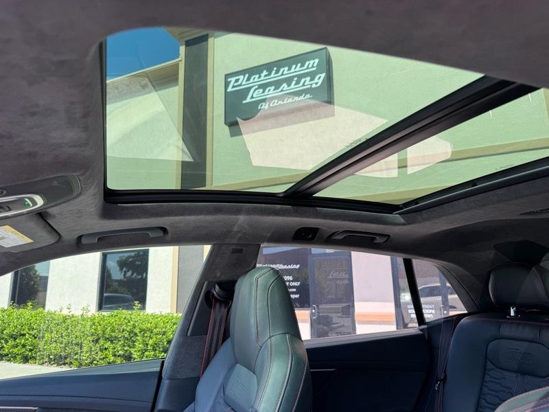 Audi RS Q8 4.0 quattro 2022