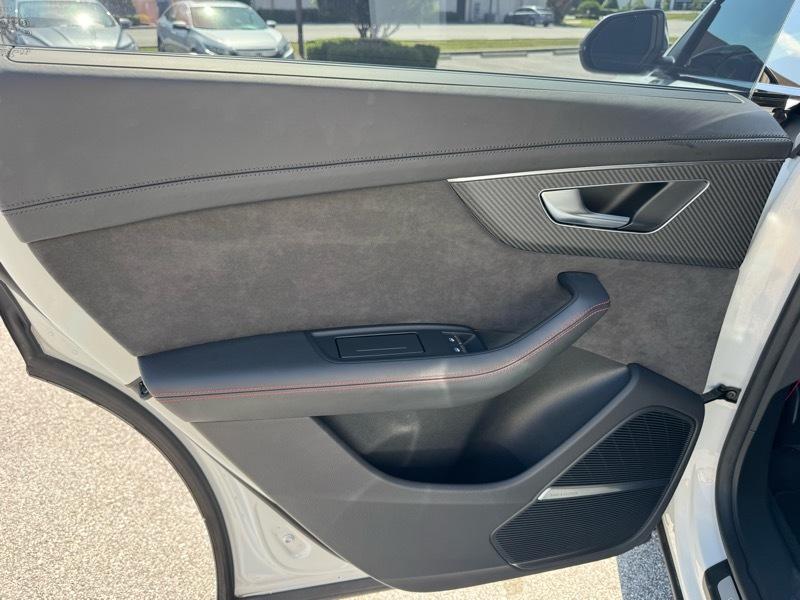 Audi RS Q8 4.0 quattro 2022