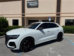 2022 Audi RS Q8 