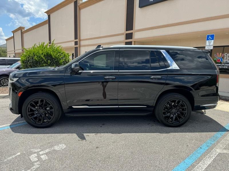 Cadillac Escalade Premium Luxury AWD 2021