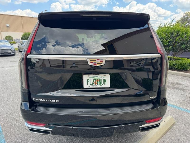 Cadillac Escalade Premium Luxury AWD 2021