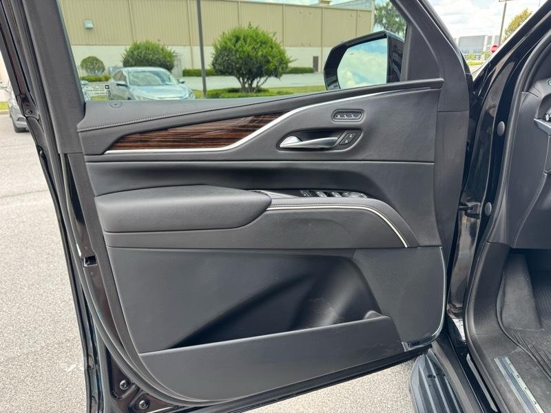 Cadillac Escalade Premium Luxury AWD 2021