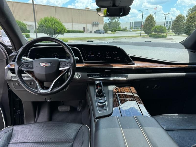 Cadillac Escalade Premium Luxury AWD 2021