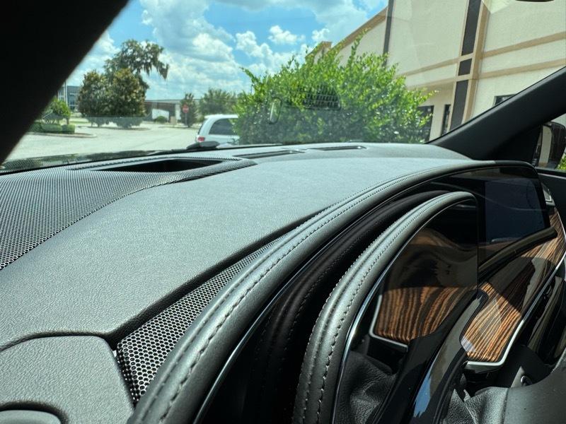 Cadillac Escalade Premium Luxury AWD 2021