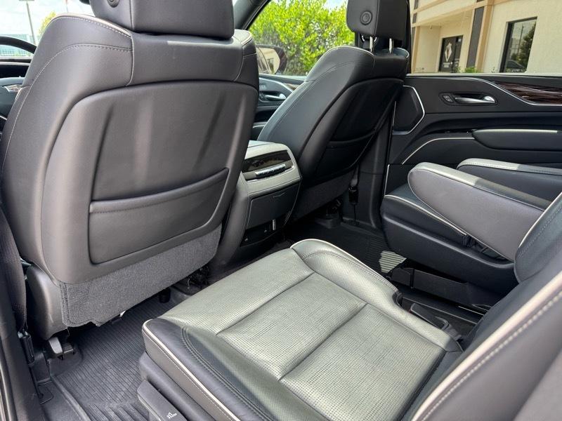 Cadillac Escalade Premium Luxury AWD 2021