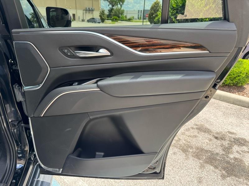 Cadillac Escalade Premium Luxury AWD 2021