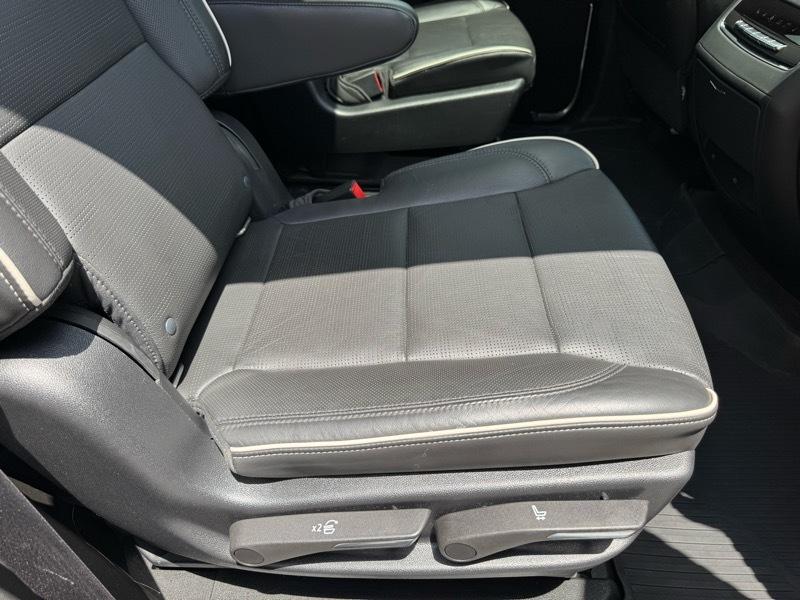 Cadillac Escalade Premium Luxury AWD 2021