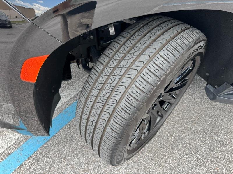 Cadillac Escalade Premium Luxury AWD 2021