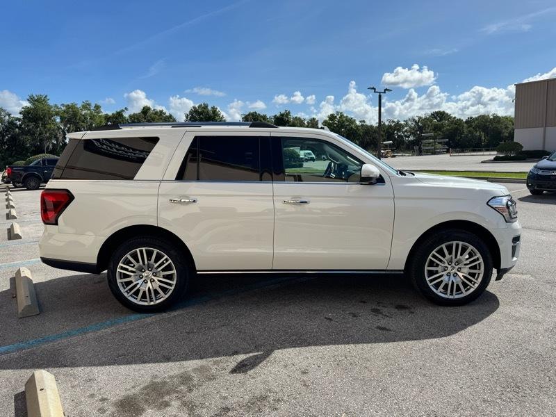 Ford Expedition Limited 4WD 2024