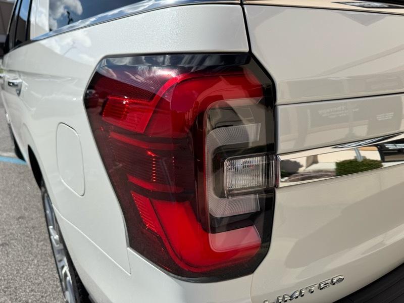 Ford Expedition Limited 4WD 2024