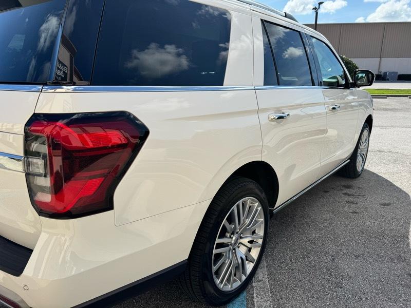 Ford Expedition Limited 4WD 2024