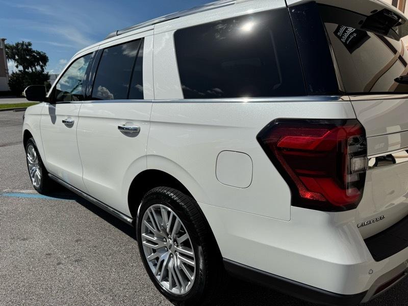 Ford Expedition Limited 4WD 2024