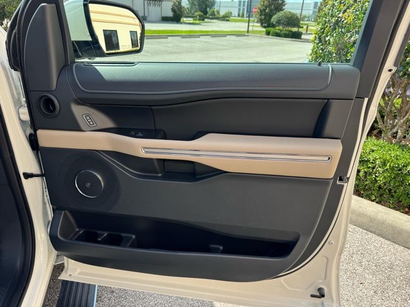 Ford Expedition Limited 4WD 2024