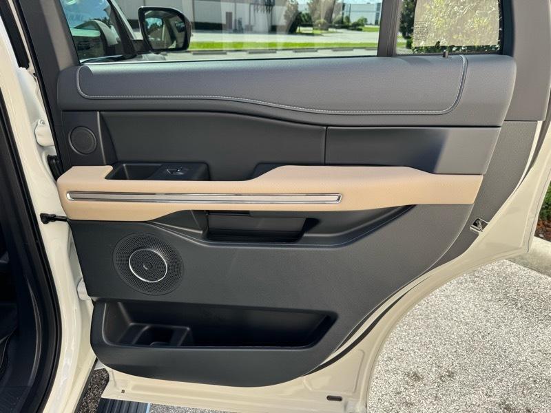Ford Expedition Limited 4WD 2024